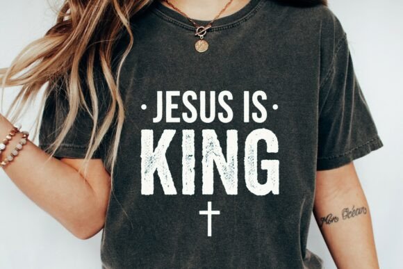 Jesus King Faith Distressed Cross PNG for T-Shirt Designs